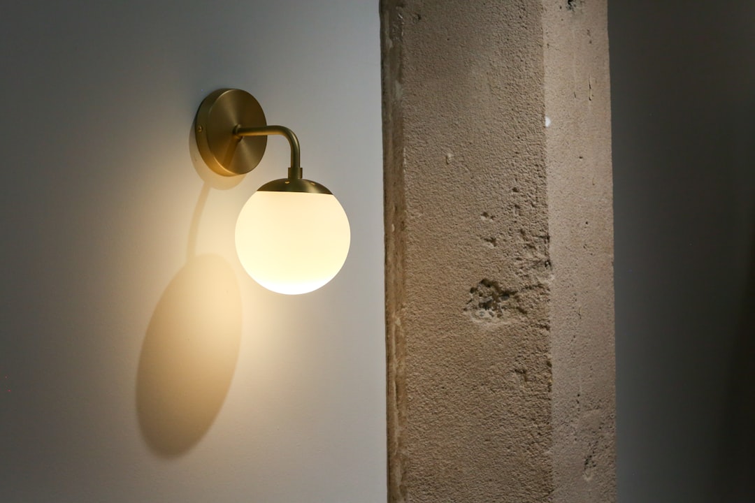 Photo Daniel Wall Lamp