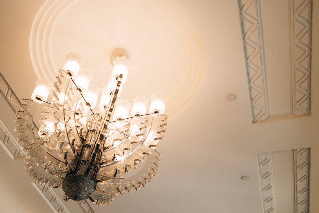 Photo chandelier lighting
